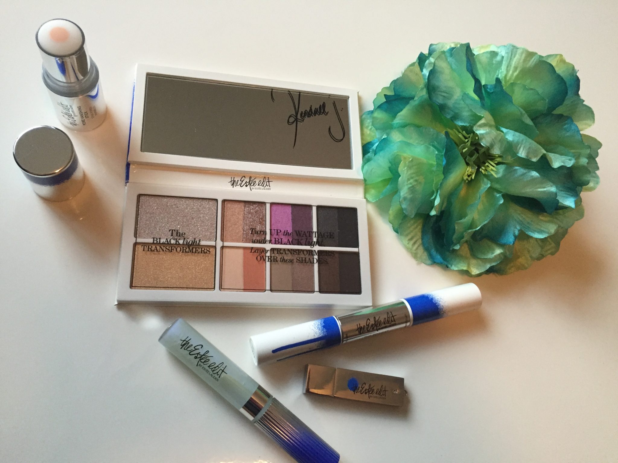 Pinky Review: The Estee Edit by Estee Lauder