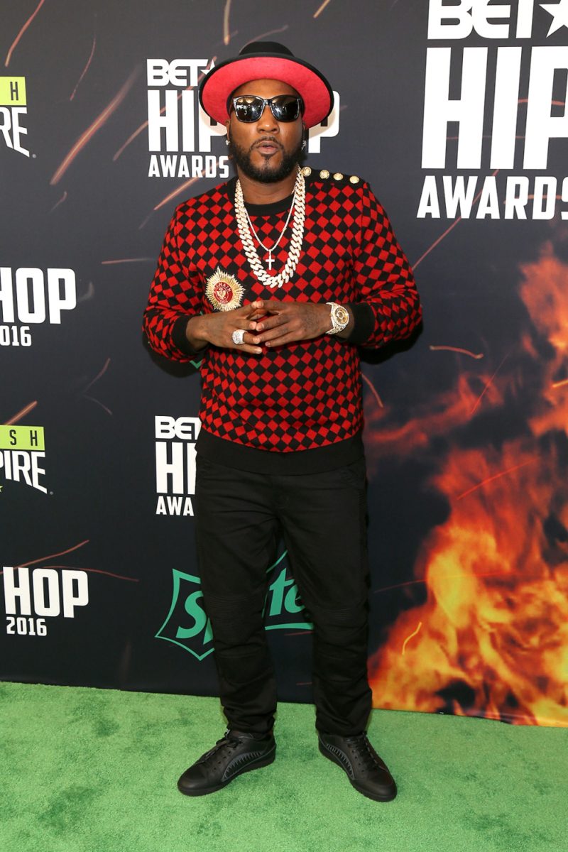 091716-shows-hha-red-carpet-rundown-atmosphere-young-jeezy
