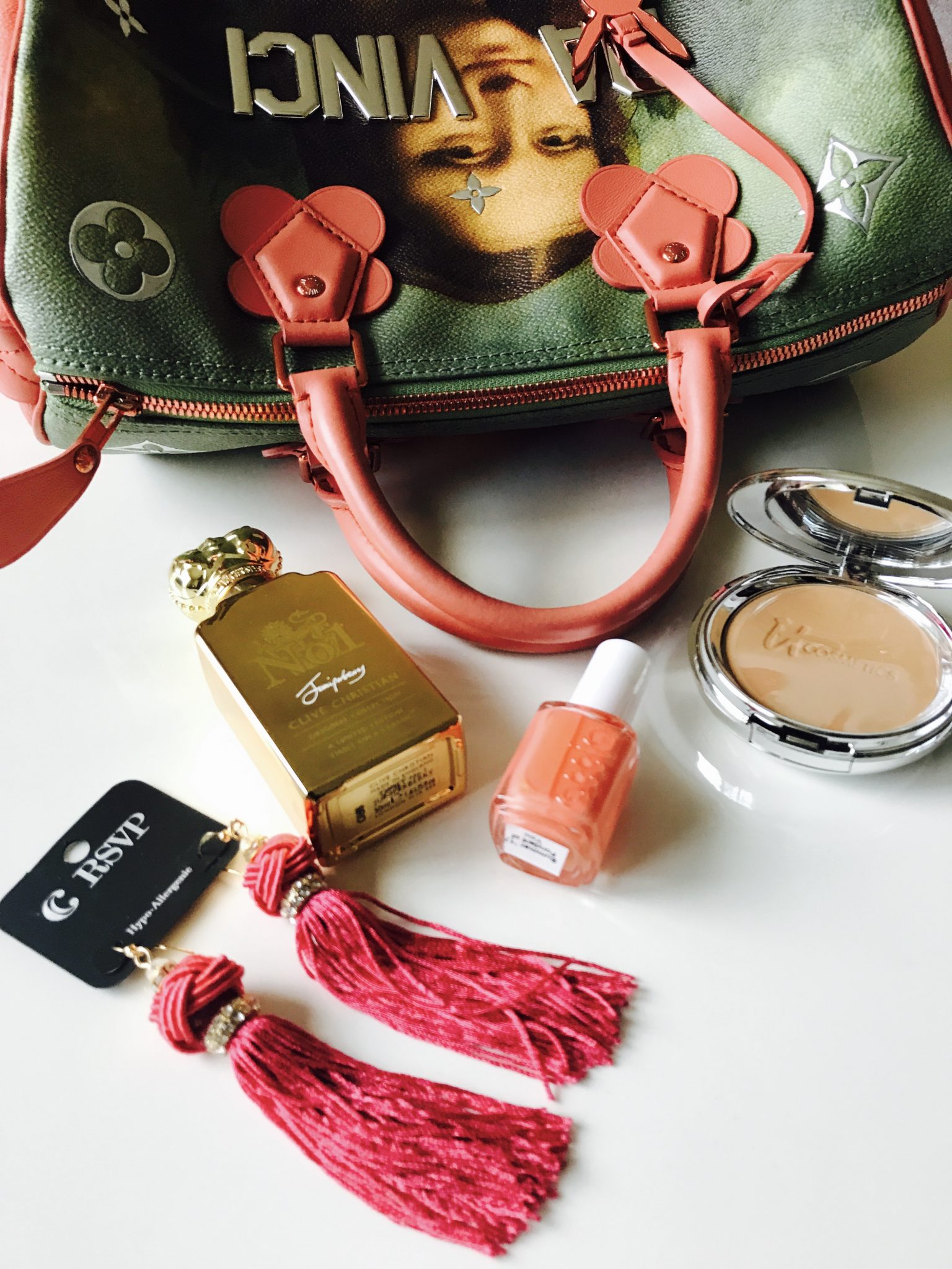 Louis Vuitton Da Vinci Speedy 30 Handbag