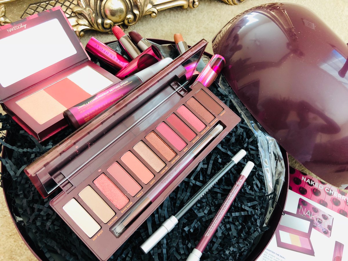 Get The Look: Urban Decay Cherry Collection