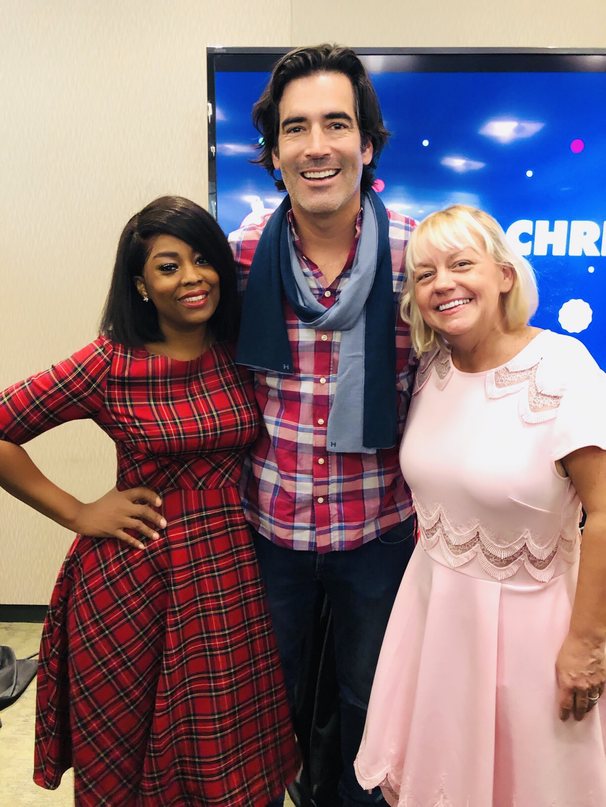 A Sit Down With Hosts Sherry Yard & Carter Oosterhouse From ABC’s 25 DAYS OF CHRISTMAS “The Great Christmas Light Fight” and “The Great American Baking Show: Holiday Edition”