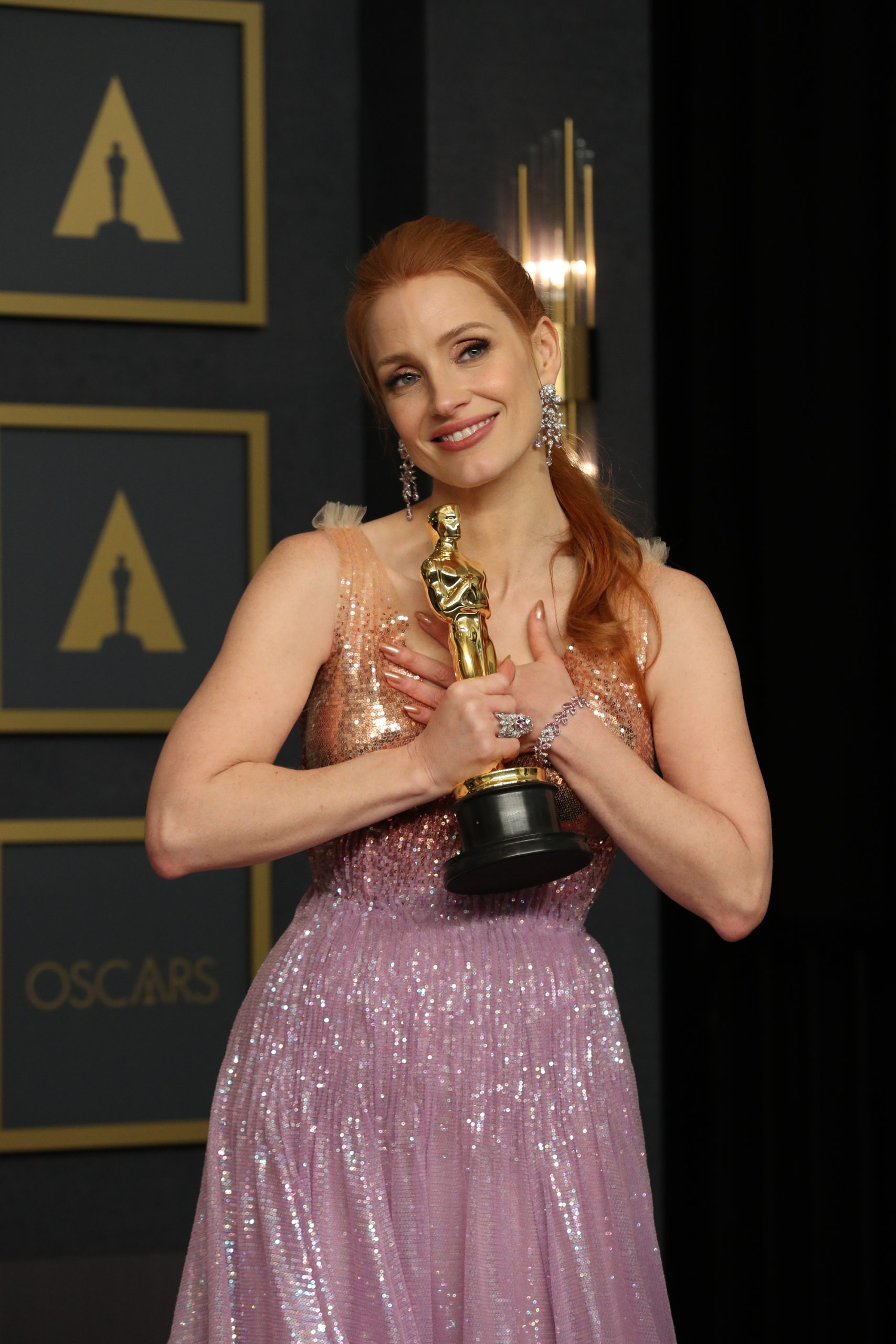 Wardrobe Breakdown: Jessica Chastain At The Oscars