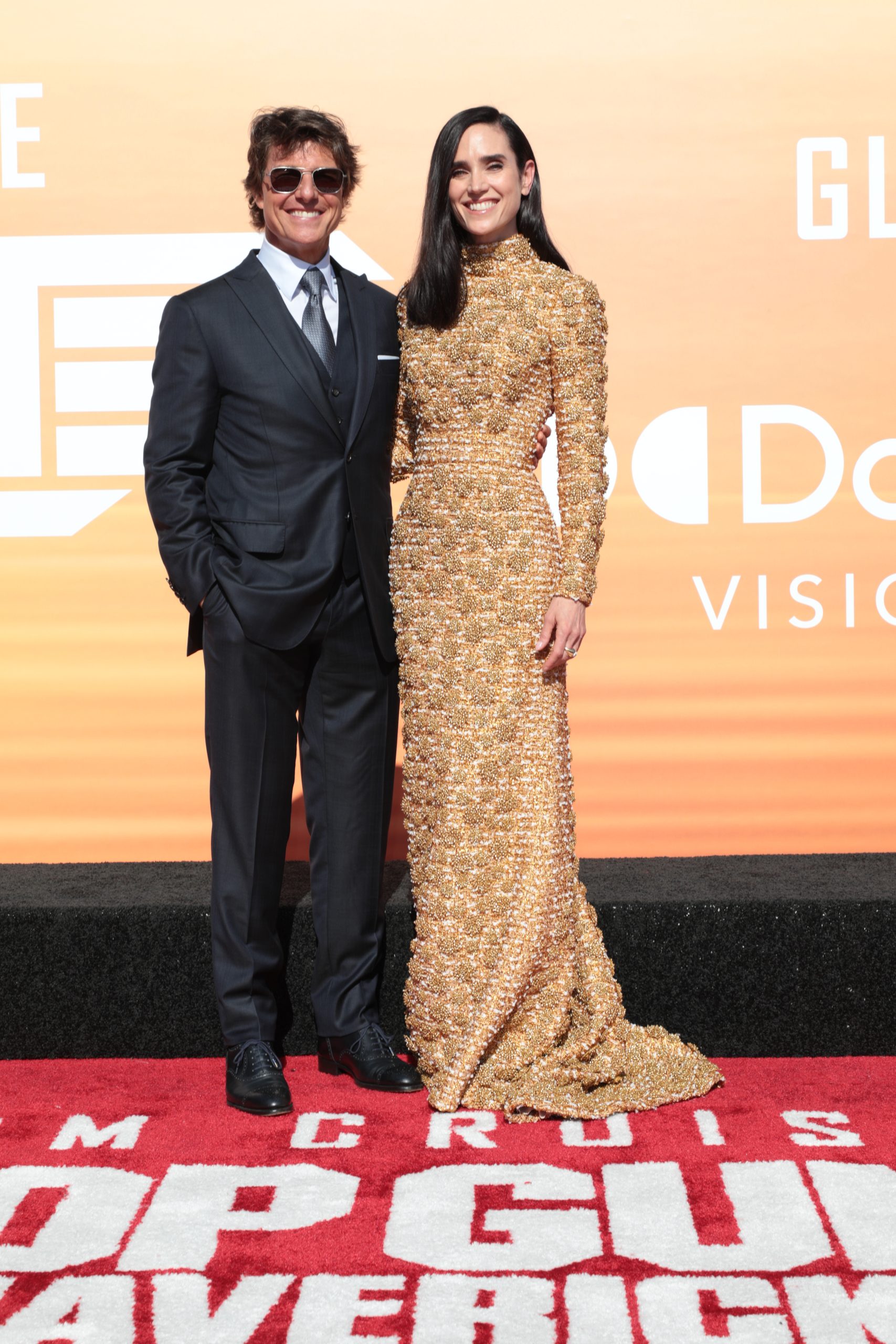 Jennifer Connelly Glows In Gold Gown At 'Top Gun: Maverick' Premiere –  Footwear News