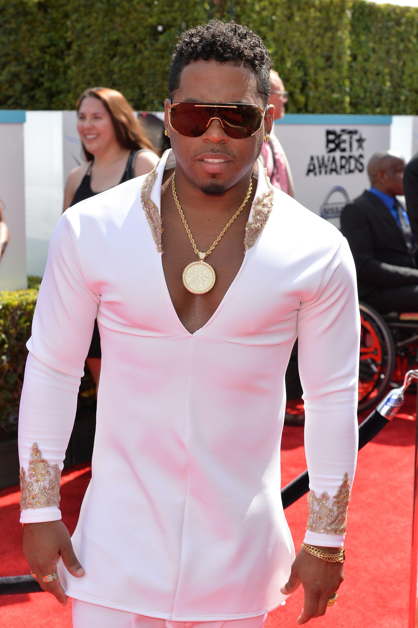 Worst Dressed At The 2015 BET Awards Goes To…