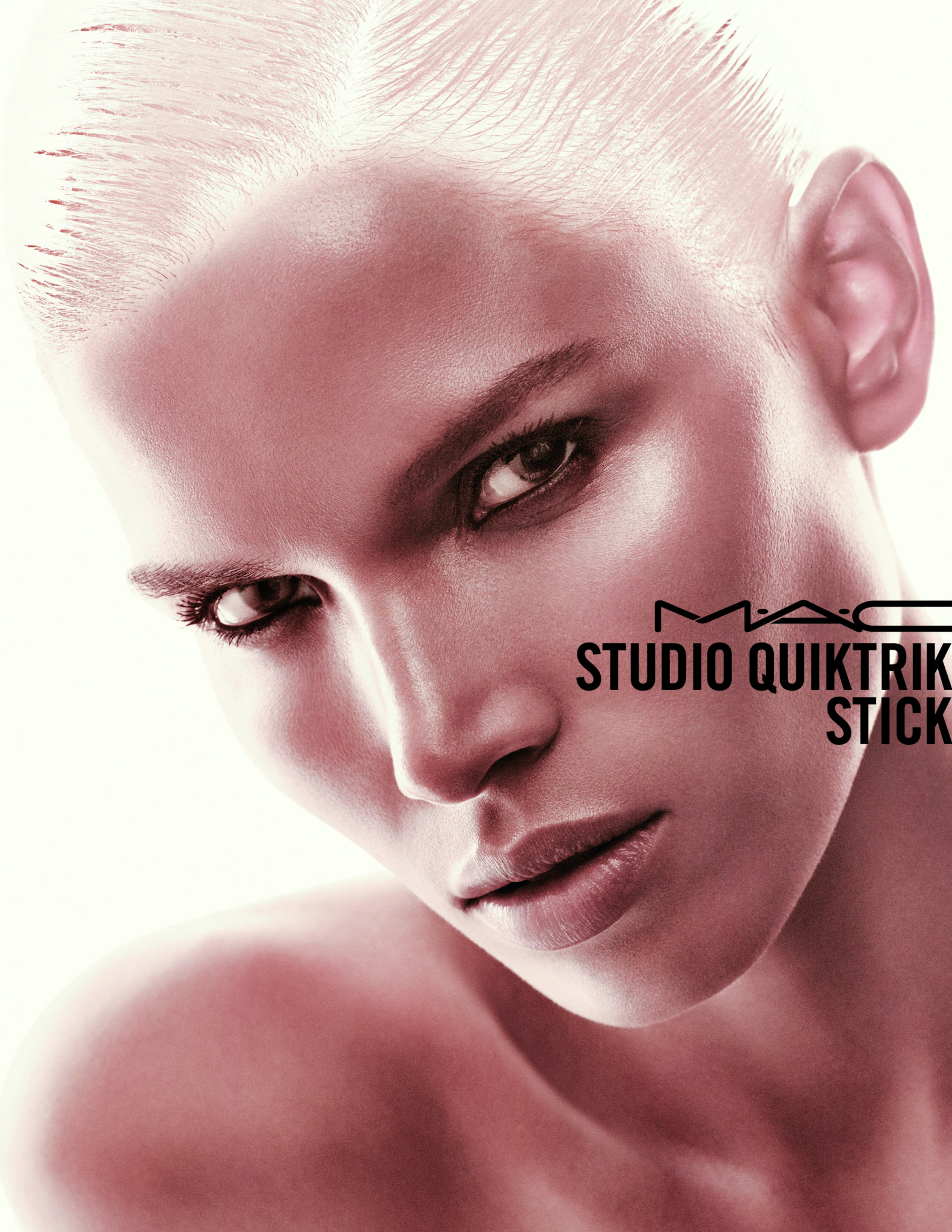 M.A.C. Presents: Studio QuickTrik Stick
