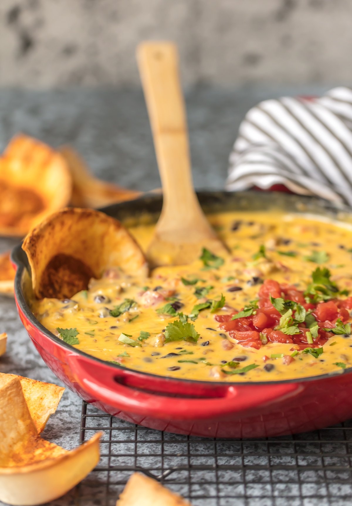 Recipe: Loaded Cowboy Queso/Chips