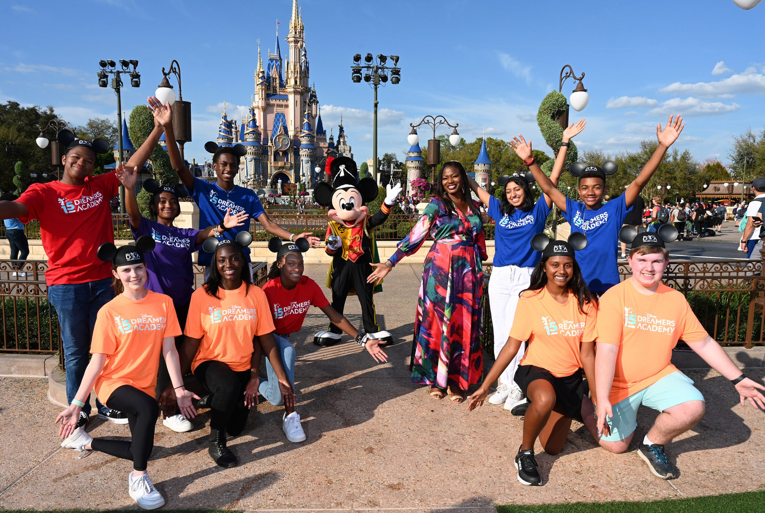 100 Teens From Across America Complete 2022 Disney Dreamers Academy
