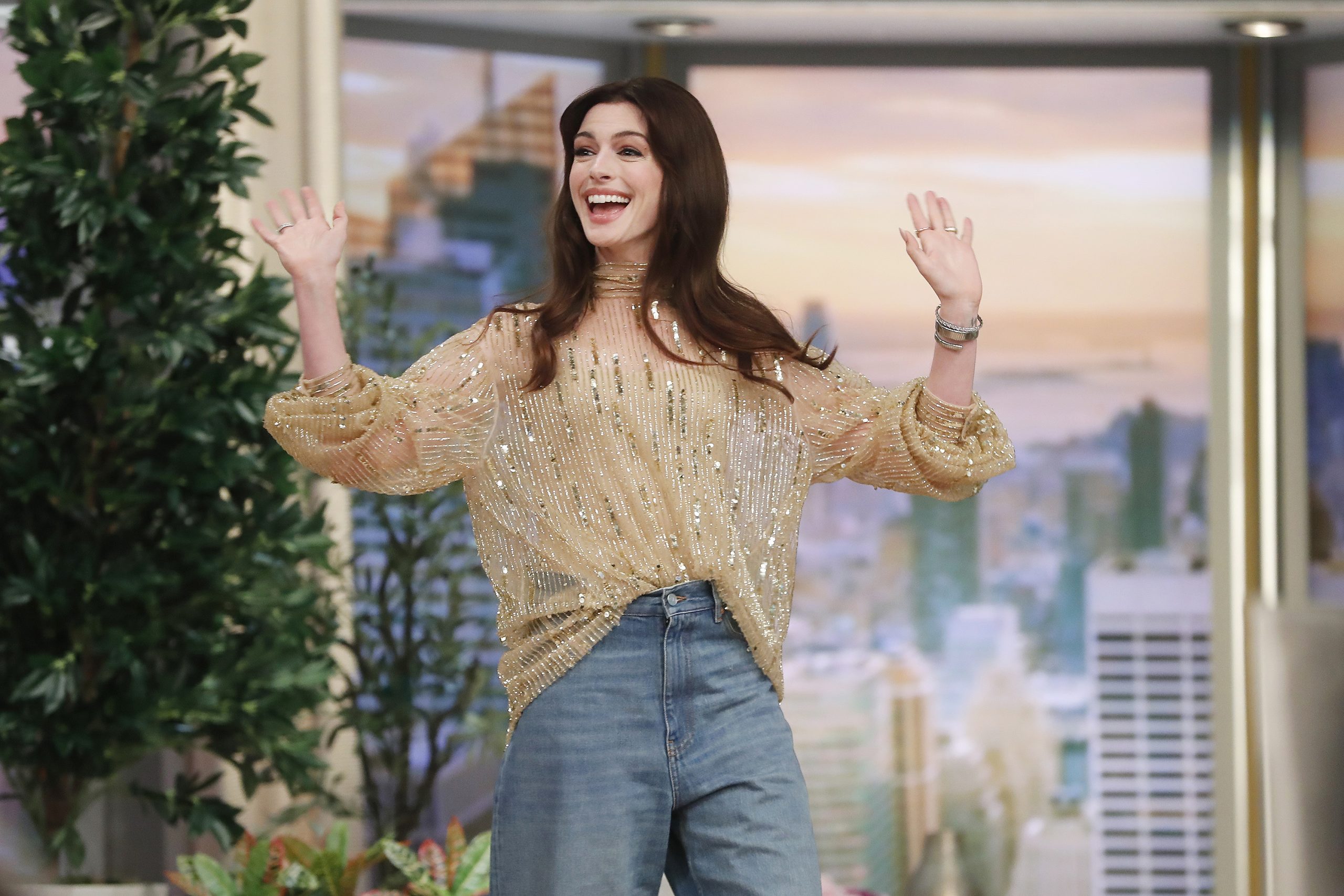 In Case You Missed It: Anne Hathaway On ‘The View’