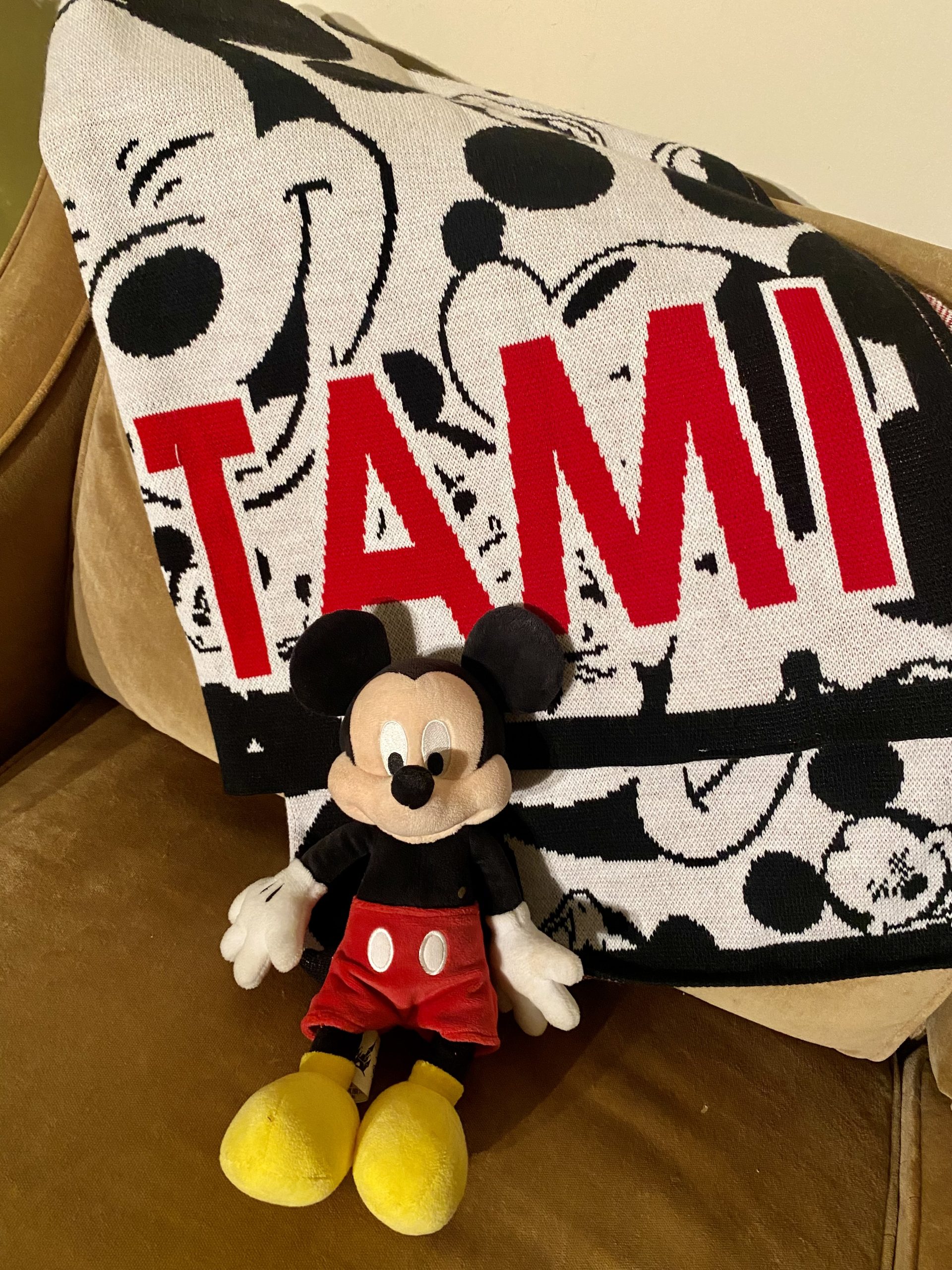 Gift Idea: BaubleBar Custom All Over Mickey Mouse Disney Blanket