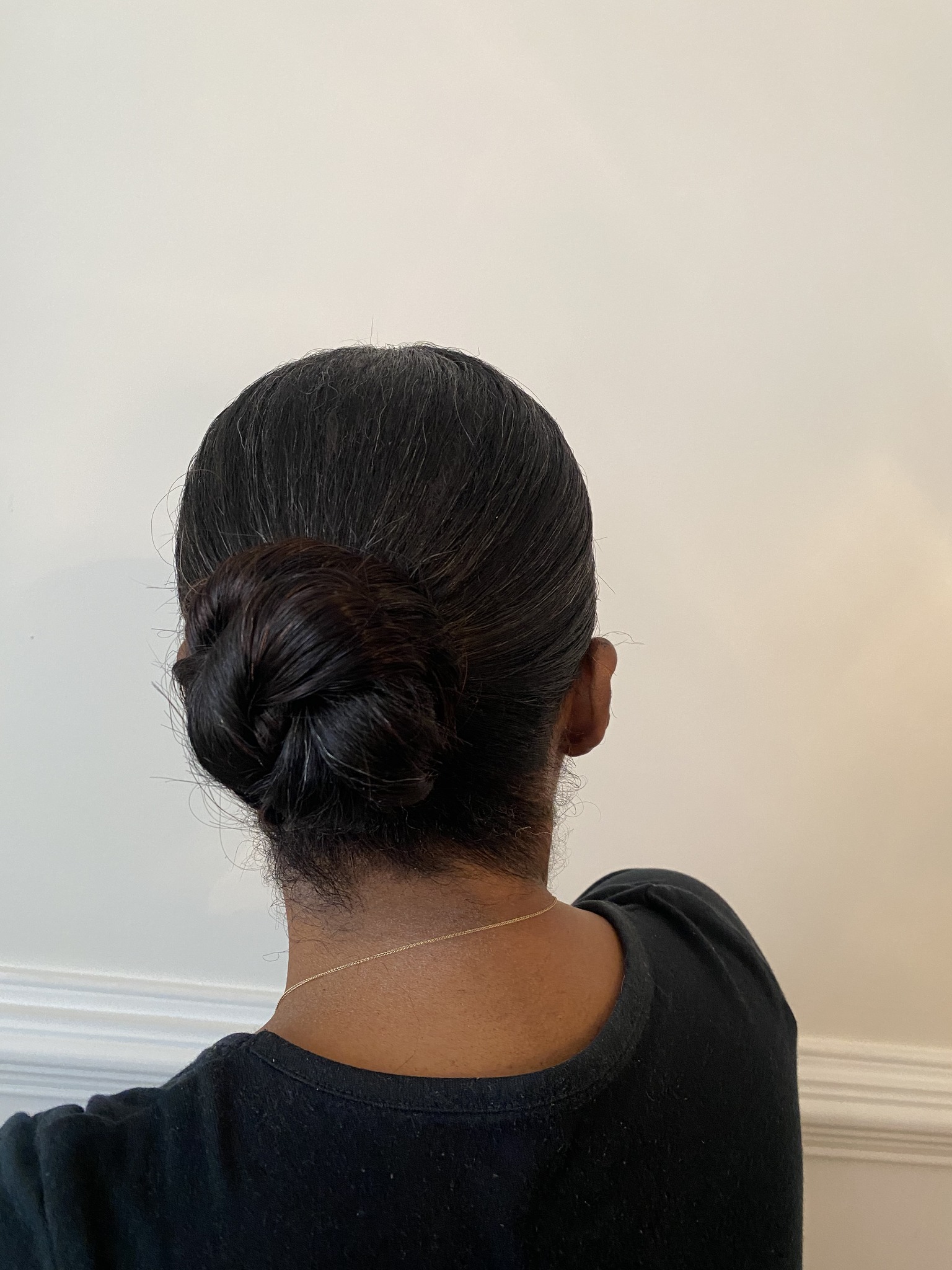 Get The Look: Quick, Simple And Chic Bun