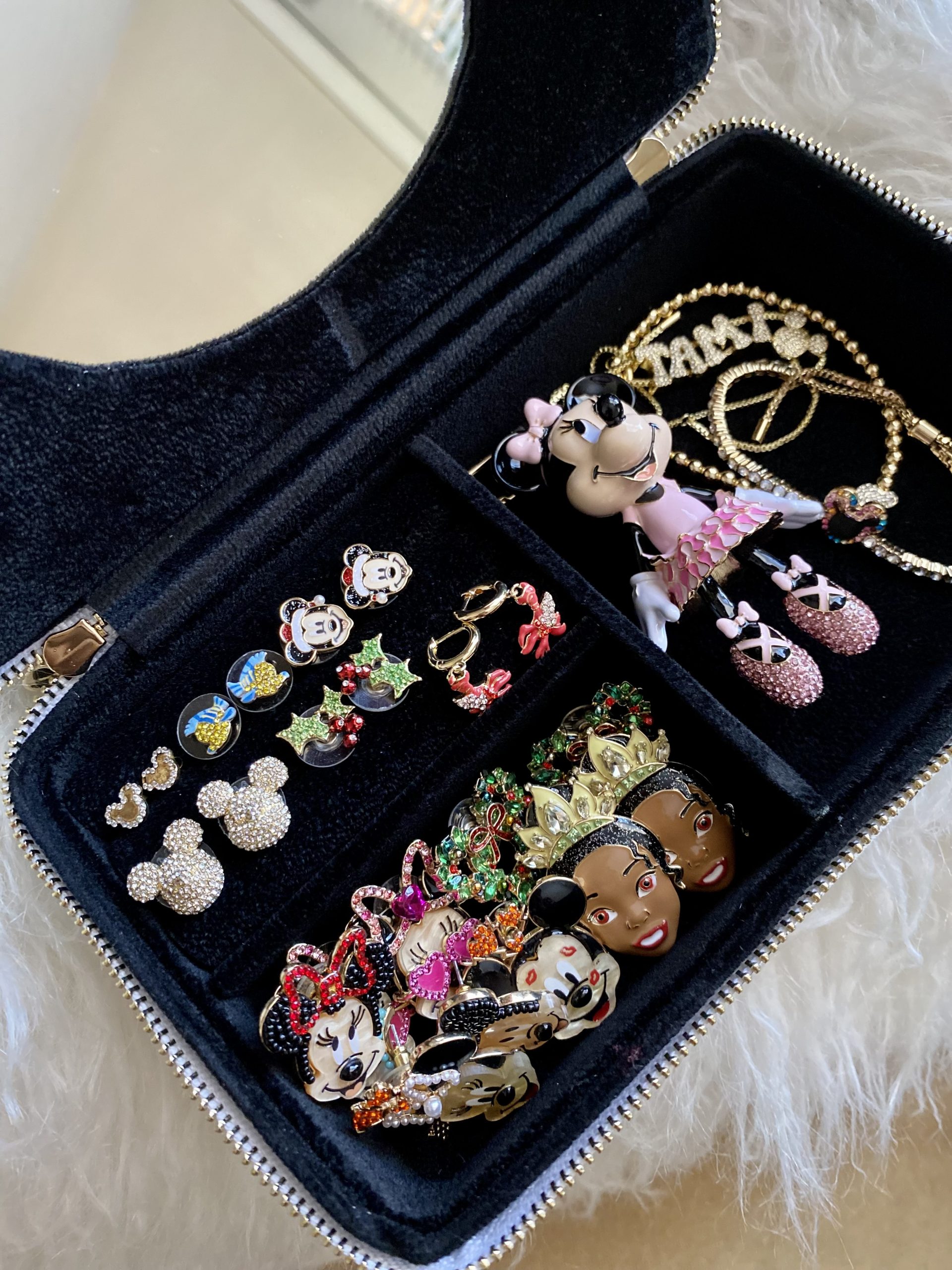 Great Gift Idea: BaubleBar Mickey Mouse Disney All Over Storage Case