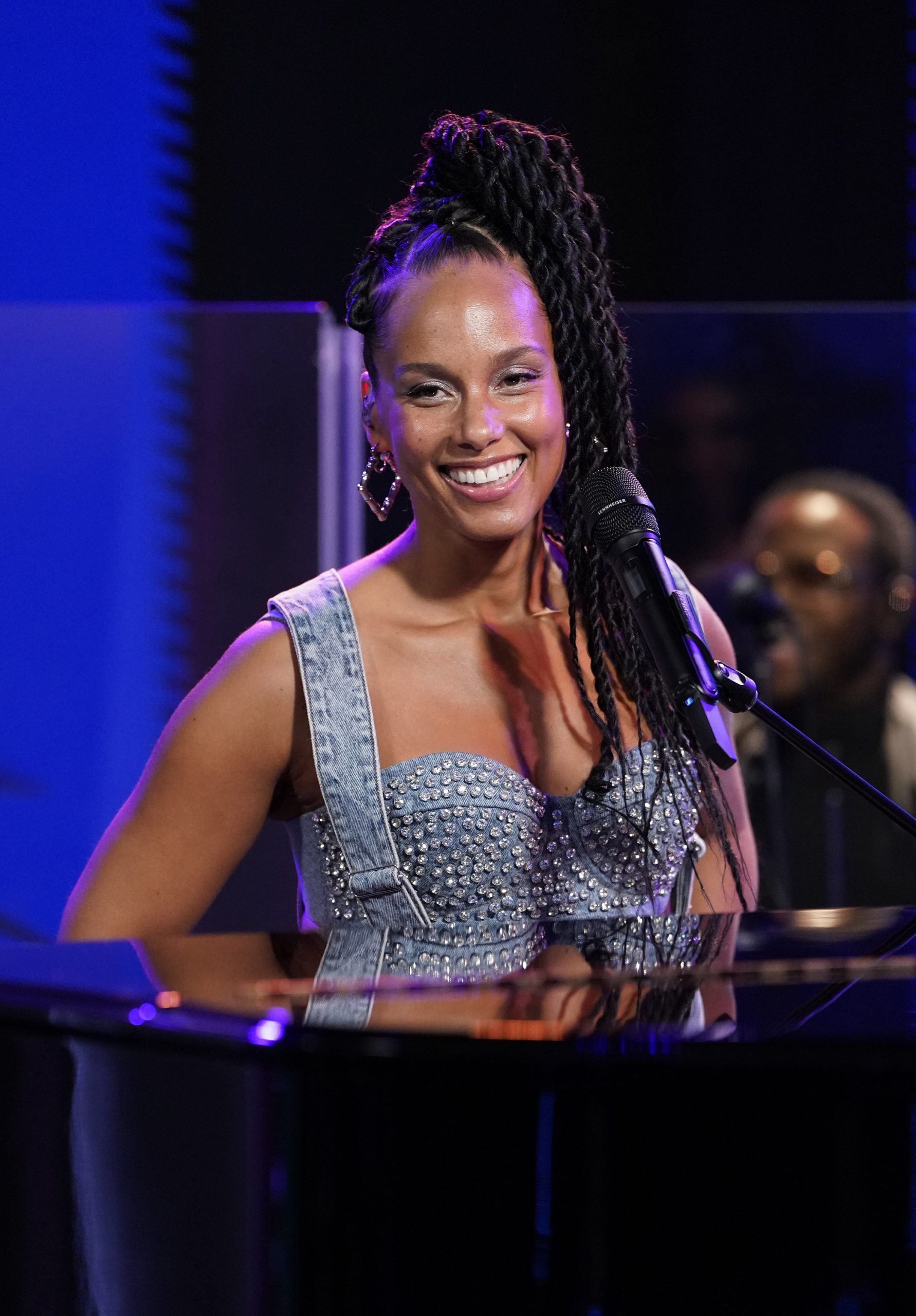 Alicia Keys Perform ‘You’ll Never See Me Again’ On ‘GMA’