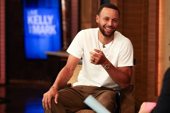 NBA Baller Stephen Curry Talks If His Kids Will Follow In His Footsteps On ‘Live! Kelly And Mark’