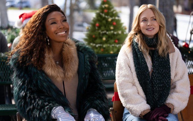 First Look: Netflix’s ‘Best Christmas Ever’ Starring Brandy
