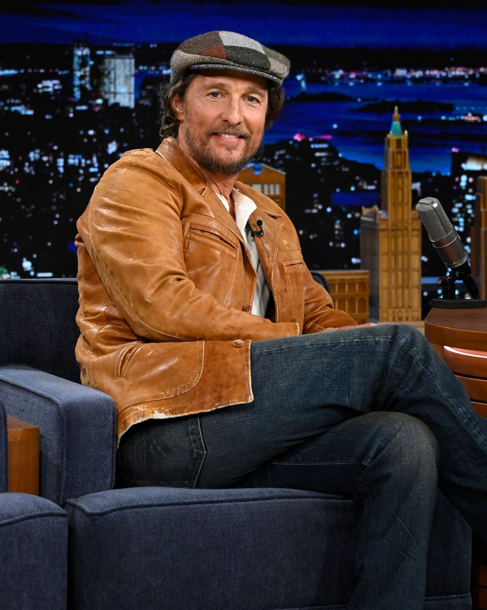 Matthew McConaughey Talks About How He Got His Phone Back After Losing It On A Six Flags Ride!