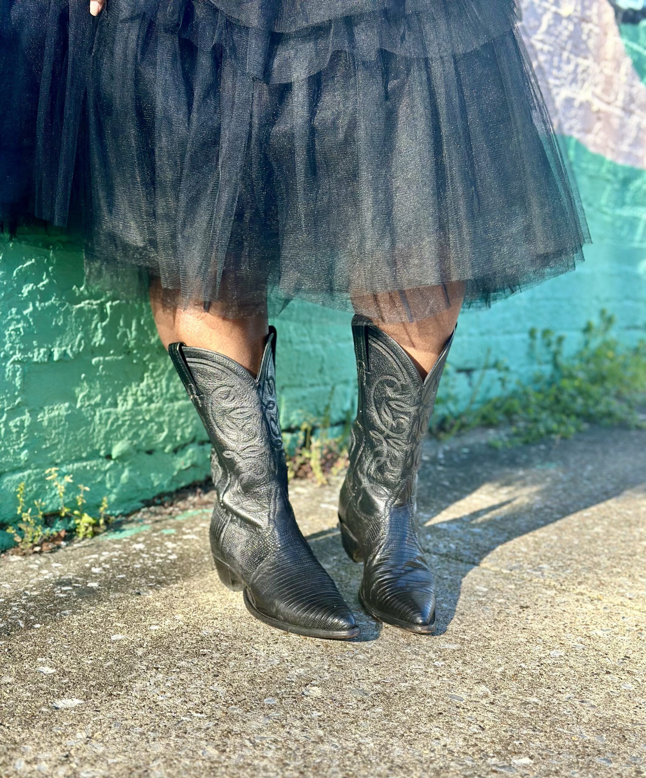 How To Combine Boots With Dresses And Skirts?